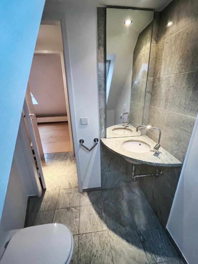 Loft-Panoramablick-Hafen & Elbe! Apartment Хамбург Екстериор снимка